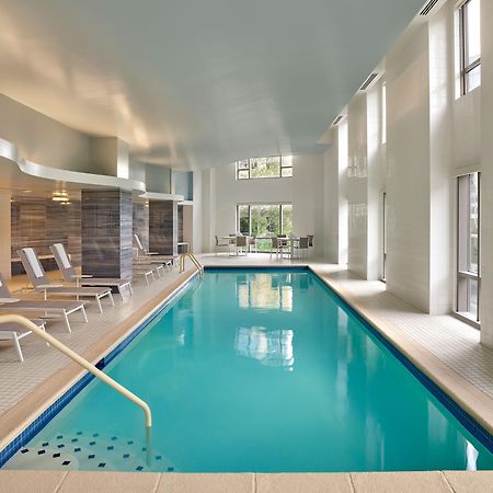 Embassy Suites By Hilton Washington Dc Convention Center Екстериор снимка