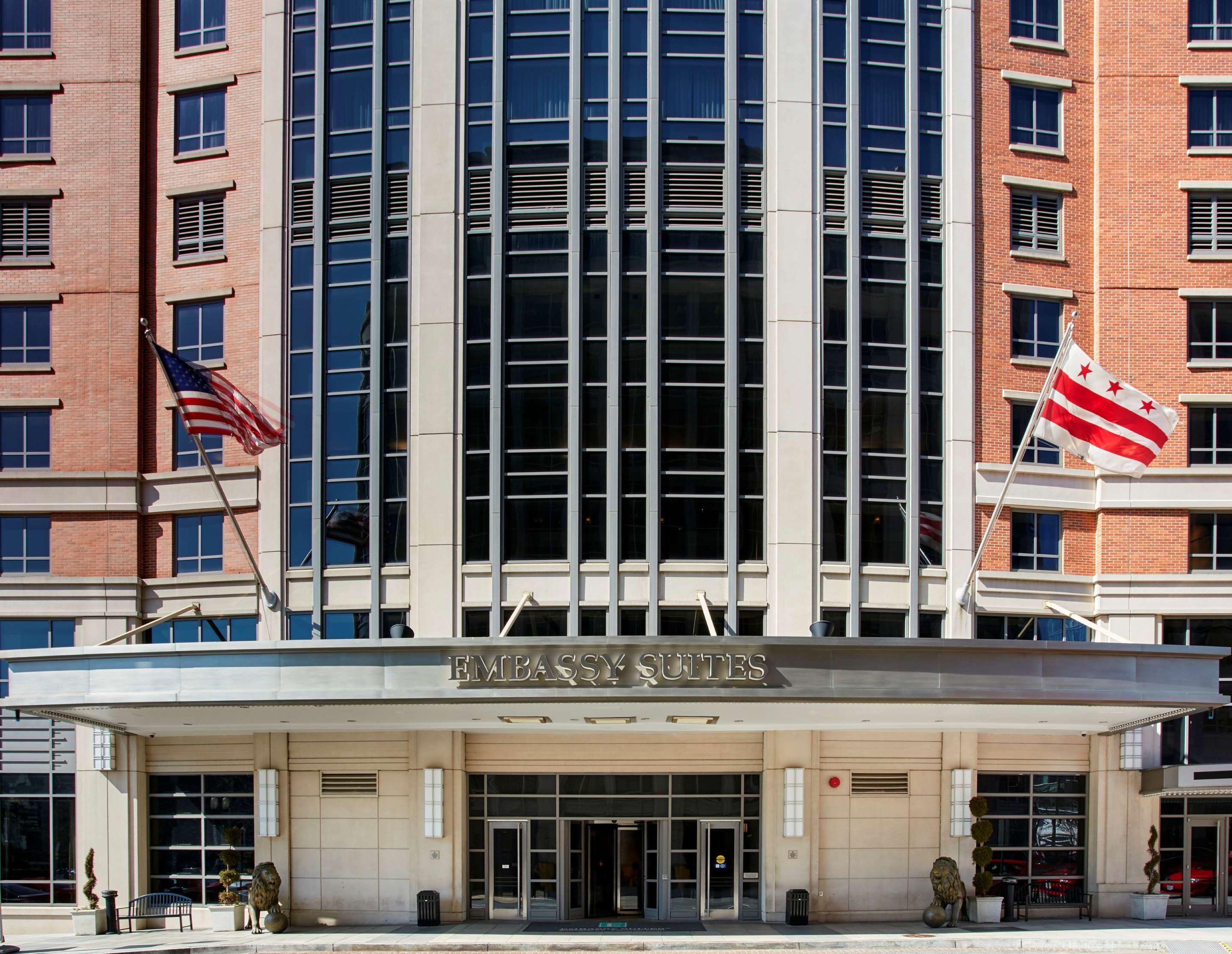 Embassy Suites By Hilton Washington Dc Convention Center Екстериор снимка