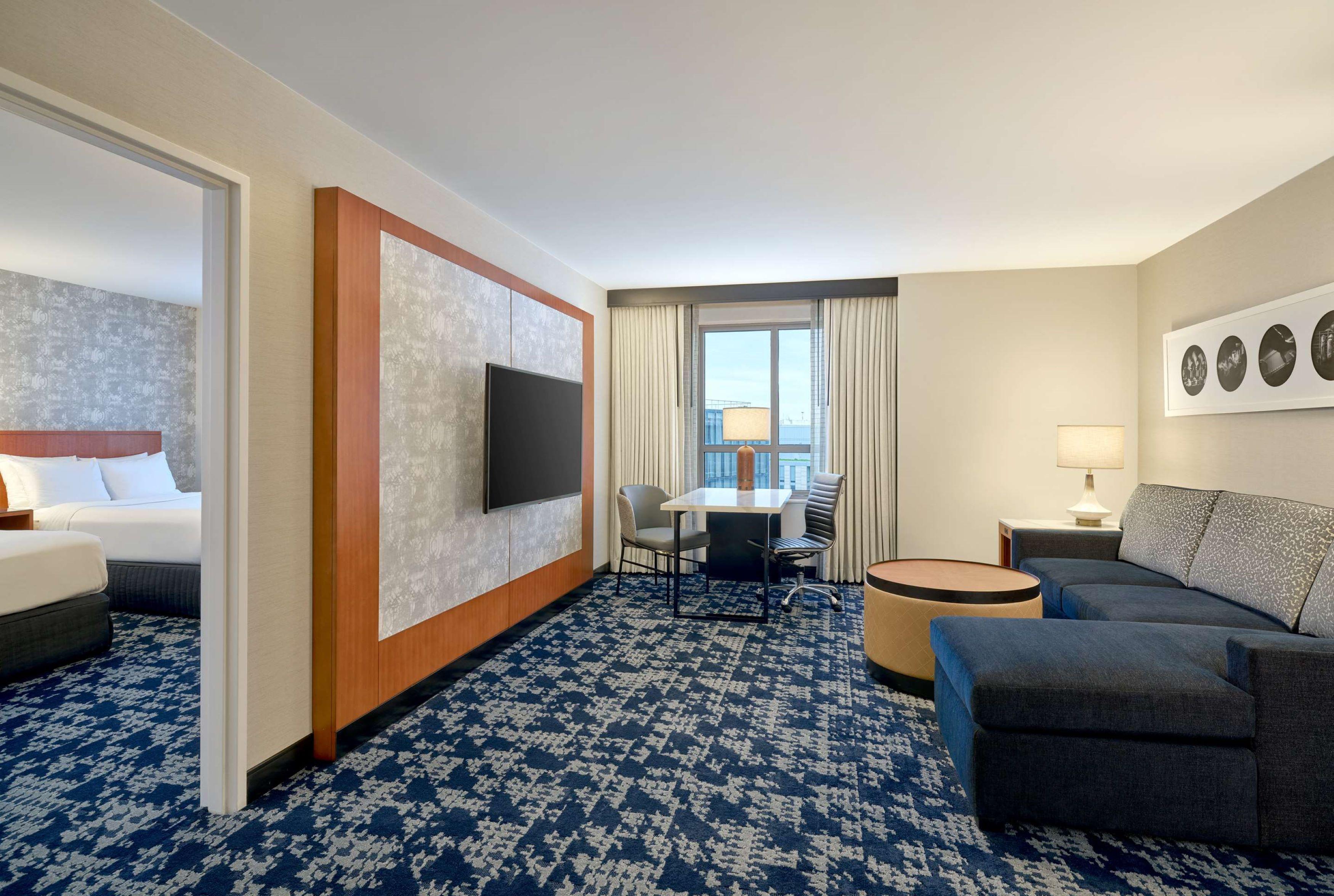 Embassy Suites By Hilton Washington Dc Convention Center Екстериор снимка