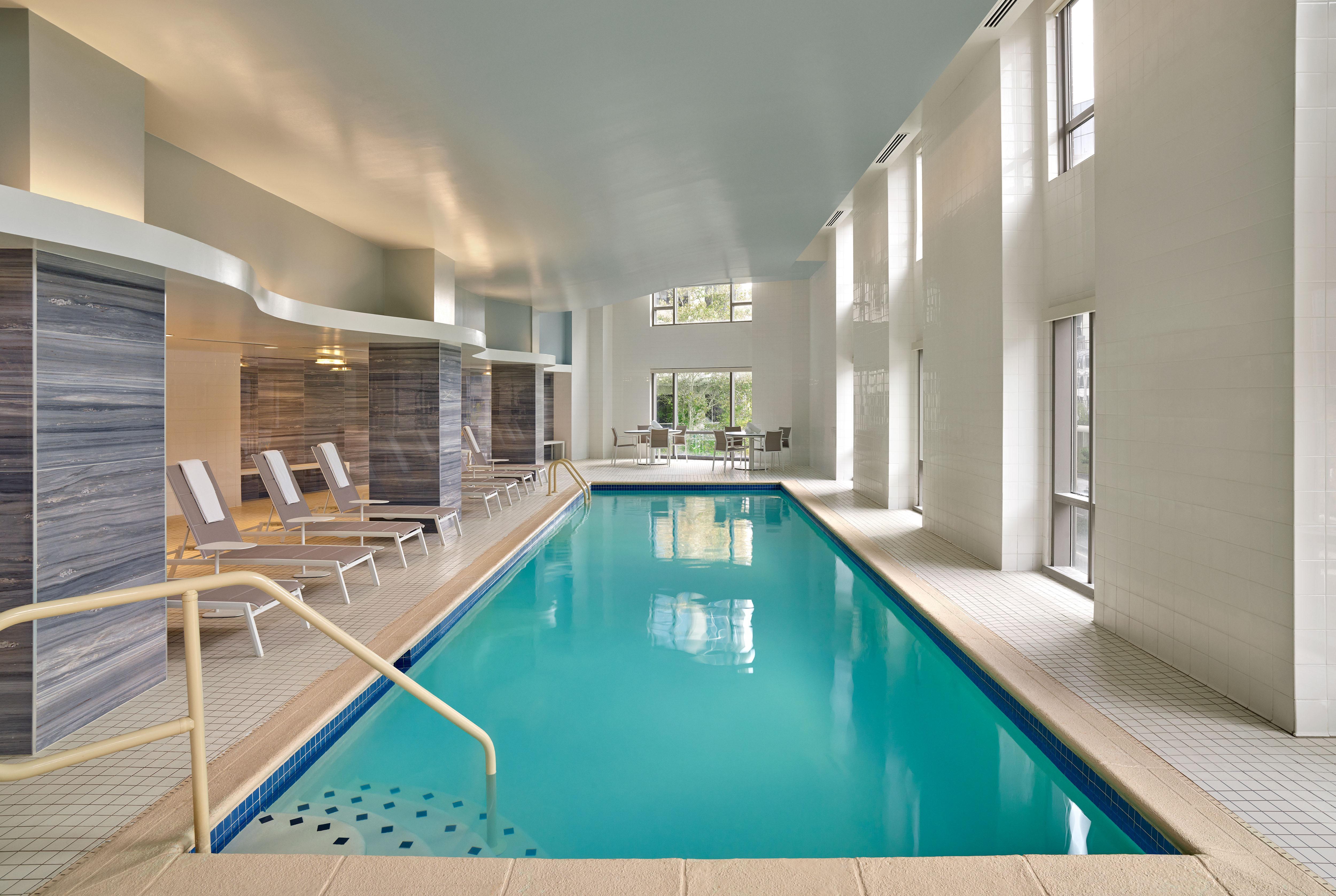 Embassy Suites By Hilton Washington Dc Convention Center Екстериор снимка