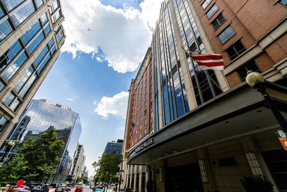 Embassy Suites By Hilton Washington Dc Convention Center Екстериор снимка